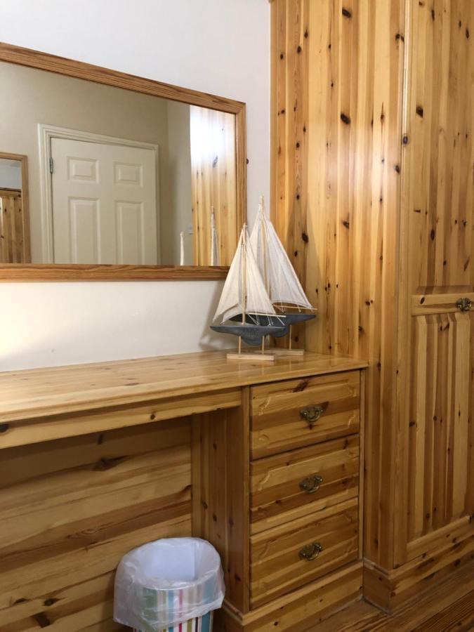 The Waterside Apartment 112 Harbour Mills Уестпорт Екстериор снимка